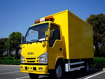 救险车—五十铃底盘（小功率）